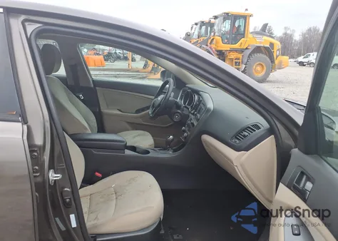 2013 Kia Optima Lx from USA, damaged, VIN 5XXGM4A79DG221395